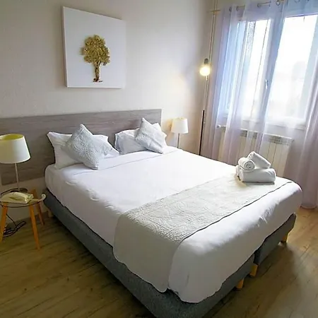 Pyrene 3* Foix